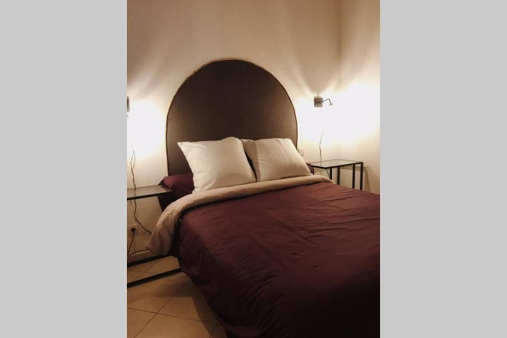 Maison Entiere Au Pied Du Plateau Du Retord 2 Sdb - Vouvray Ferienhaus Ochiaz